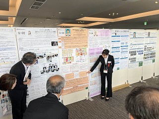 小島さん 学会での様子